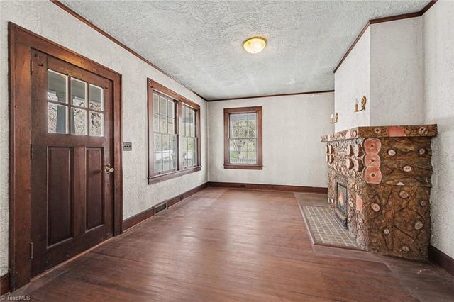 1419 Westbrook Drive, Winston-salem, NC 27103