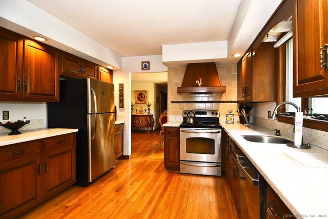 400 Williams Road, Wallingford, CT 06492