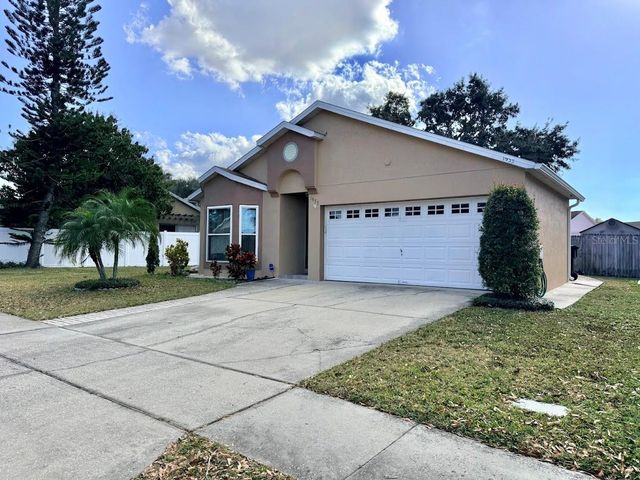 1933 OLIVIA CIRCLE, Apopka, FL 32703