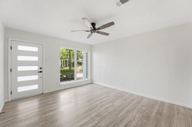 4110 Brookston Street, Houston, TX 77045