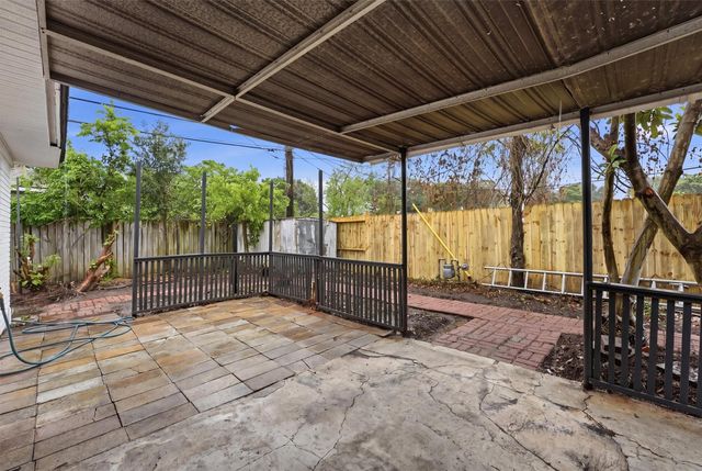 4110 Brookston Street, Houston, TX 77045