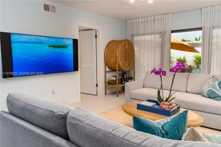 2930 Day Ave PH2N, Miami, FL 33133