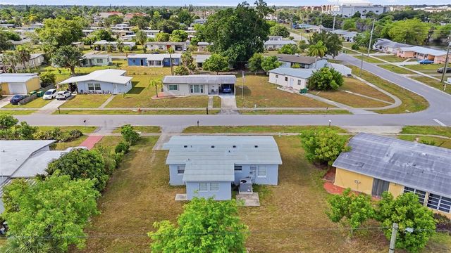 21882 HAINES, Port Charlotte, FL 33952