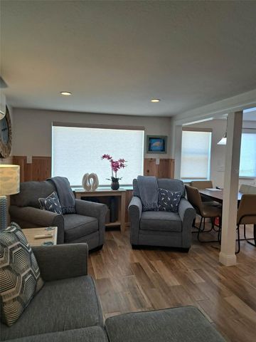 2802 PASS A GRILLE WAY 1, St Petersburg, FL 33706