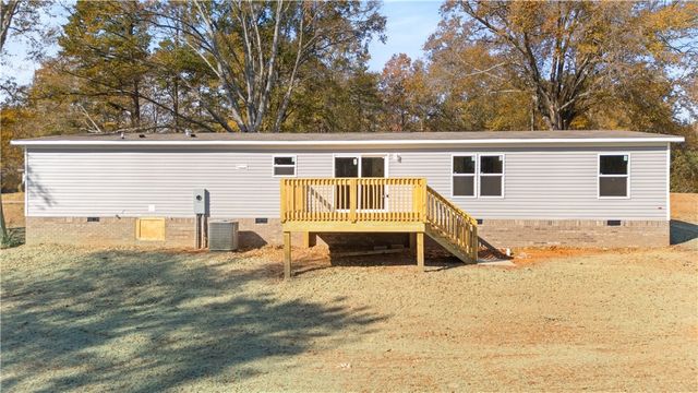 401 Mormon Church Road, Seneca, SC 29678
