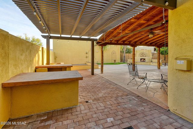 10440 E Roylstons Lane, Tucson, AZ 85747