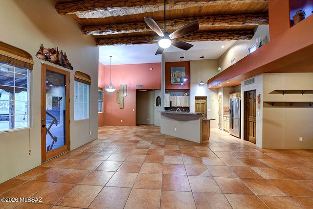 10440 E Roylstons Lane, Tucson, AZ 85747