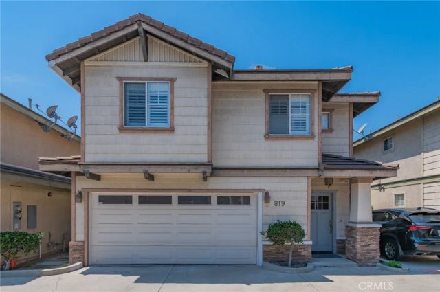 819 W Duarte, Monrovia, CA 91016