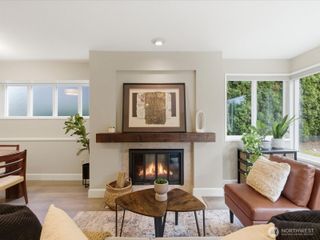 1400 Taylor Avenue N #201, Seattle, WA 98109