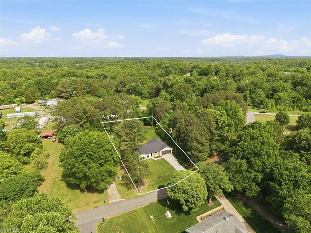 1026 Fye Drive, Newton, NC 28658