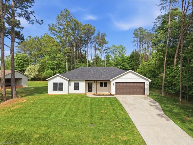 1026 Fye Drive, Newton, NC 28658