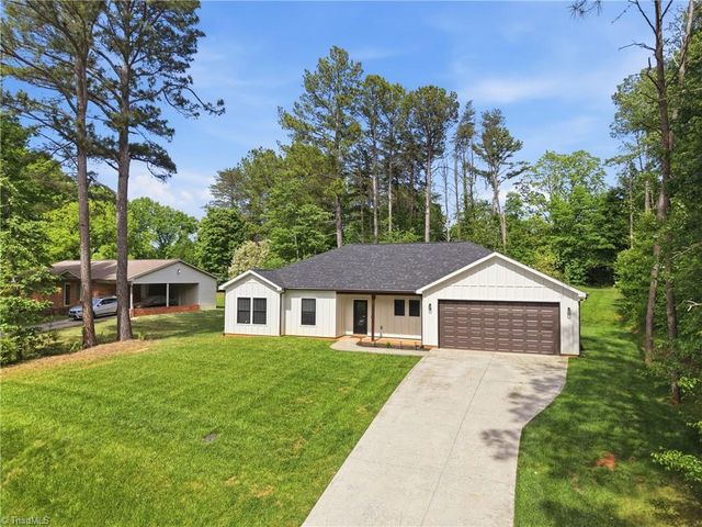 1026 Fye Drive, Newton, NC 28658