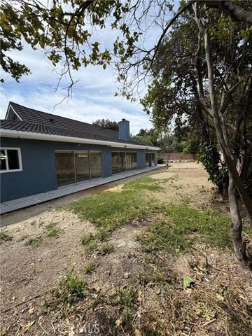 5301 Dubois, Woodland Hills (los Angeles), CA 91367