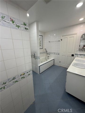 5301 Dubois, Woodland Hills (los Angeles), CA 91367
