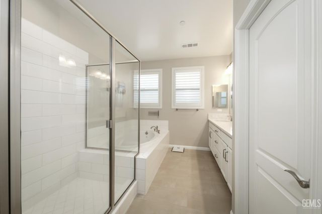 14115 Pemberley Passage Avenue, Bakersfield, CA 93311