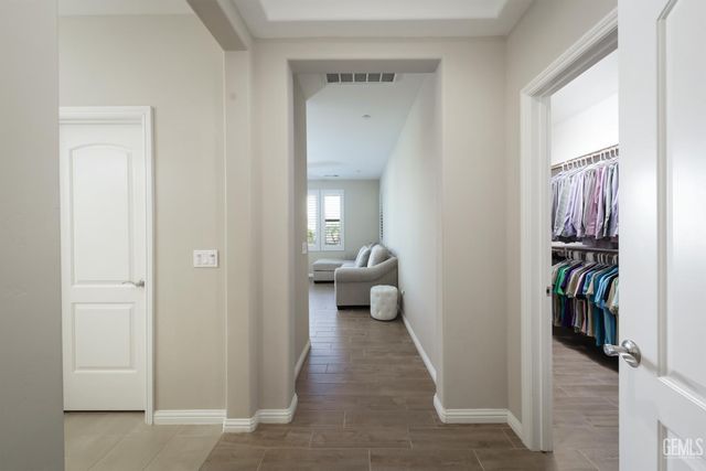 14115 Pemberley Passage Avenue, Bakersfield, CA 93311