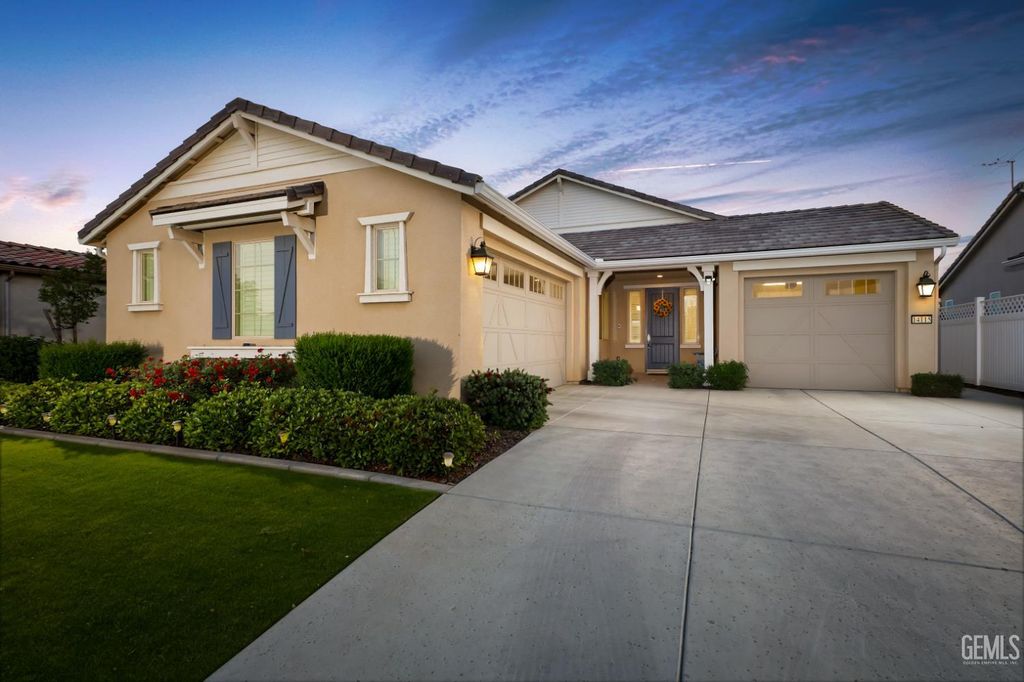 14115 Pemberley Passage Avenue, Bakersfield, CA 93311