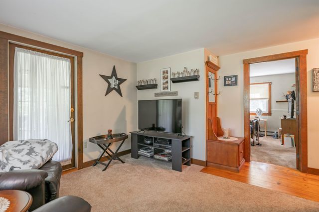 186 Old Bennington Road, Greenfield, NH 03047
