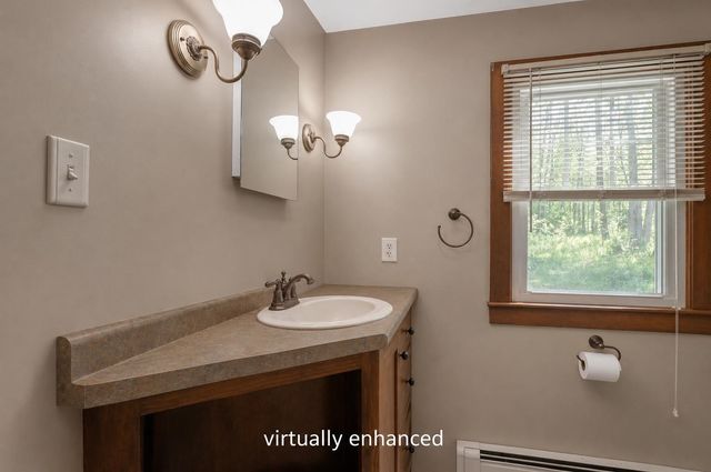186 Old Bennington Road, Greenfield, NH 03047