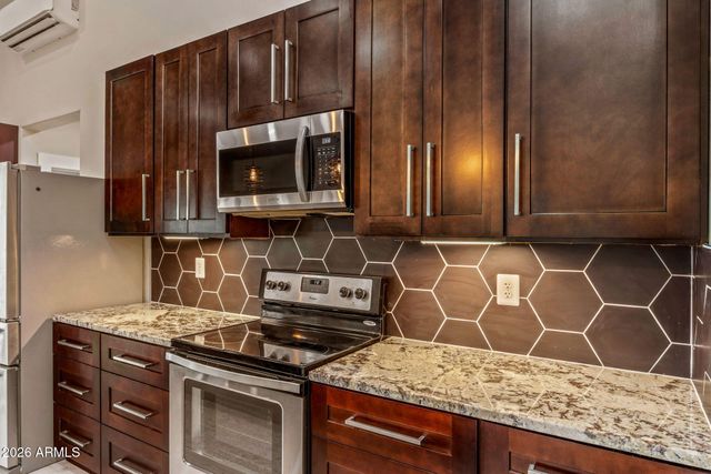 2270 SPITFIRE Circle, Overgaard, AZ 85933