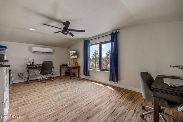 2270 SPITFIRE Circle, Overgaard, AZ 85933