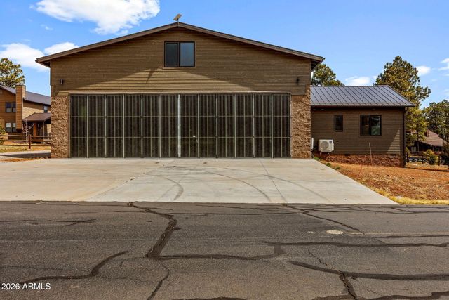 2270 SPITFIRE Circle, Overgaard, AZ 85933