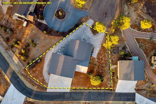 2270 SPITFIRE Circle, Overgaard, AZ 85933