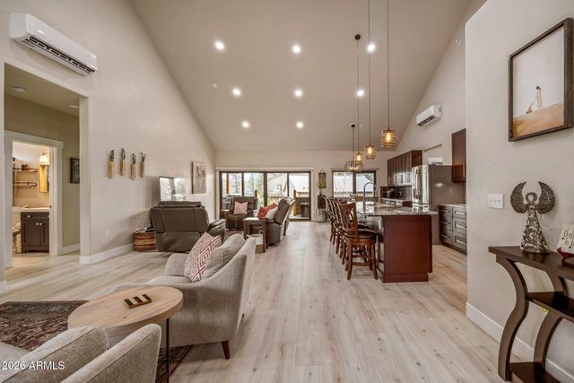 2270 SPITFIRE Circle, Overgaard, AZ 85933