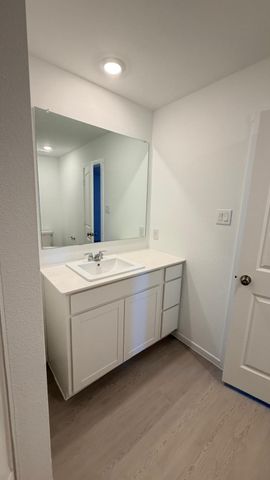 212 Asterwood Lane, Sherman, TX 75092