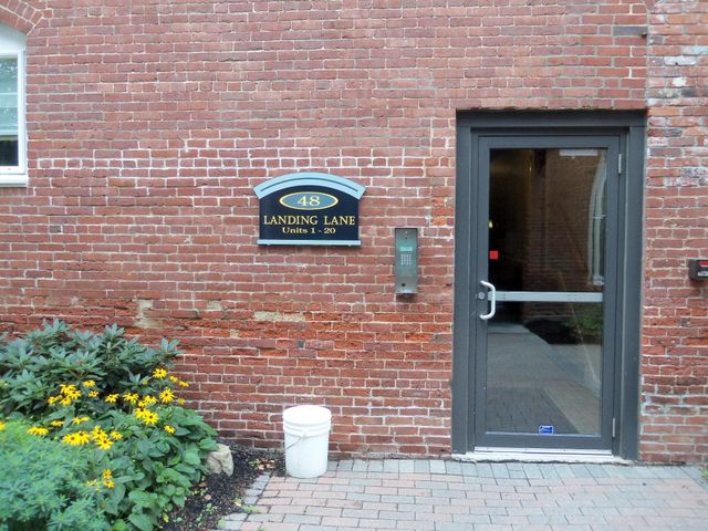 48 Landing Ln Unit 16, Laconia, NH 03246