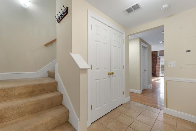 48 Landing Ln Unit 16, Laconia, NH 03246