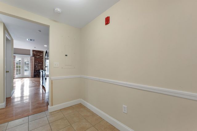 48 Landing Ln Unit 16, Laconia, NH 03246