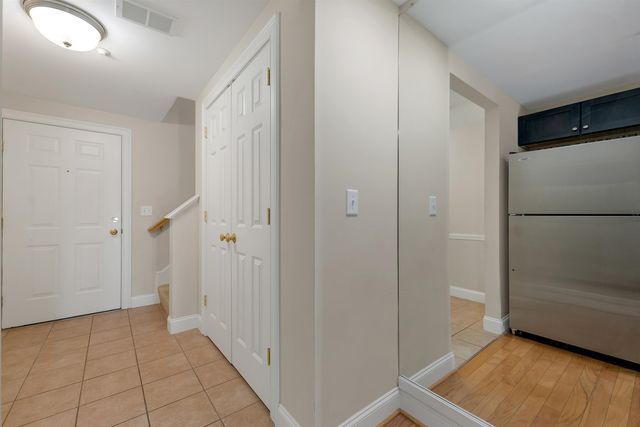 48 Landing Ln Unit 16, Laconia, NH 03246