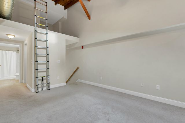 48 Landing Ln Unit 16, Laconia, NH 03246