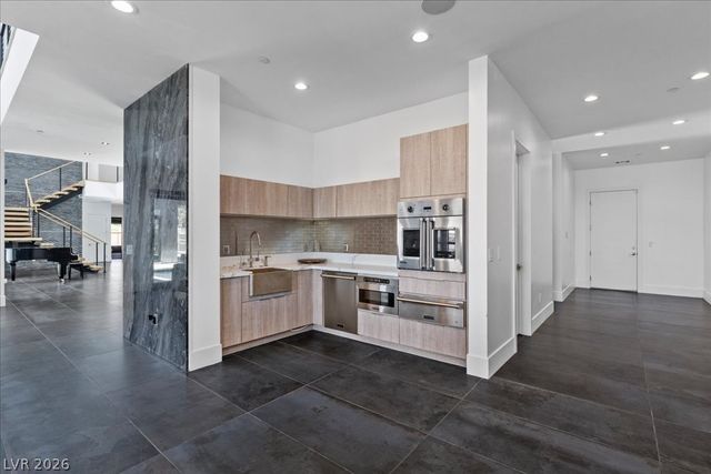2839 Edgemont Drive, Henderson, NV 89074