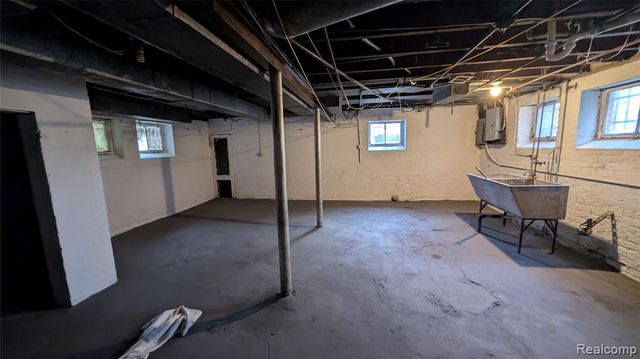 12333 Monica Street, Detroit, MI 48204