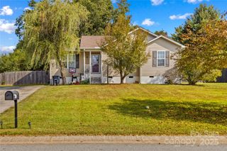 123 Garden Street, Troutman, NC 28166