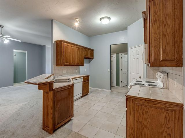 2316 SW 96th Street, Oklahoma City, OK 73159