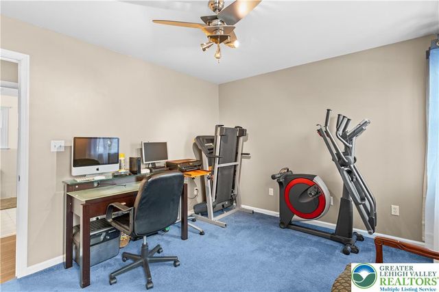 2702 Northampton Street, Bethlehem Twp, PA 18020