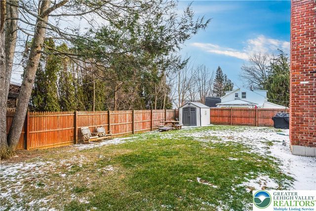 2702 Northampton Street, Bethlehem Twp, PA 18020