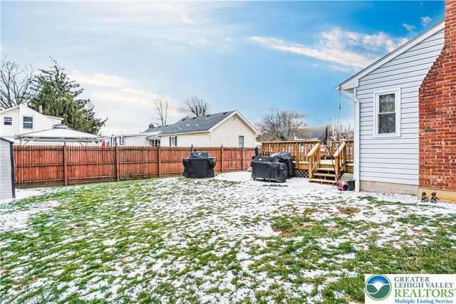 2702 Northampton Street, Bethlehem Twp, PA 18020