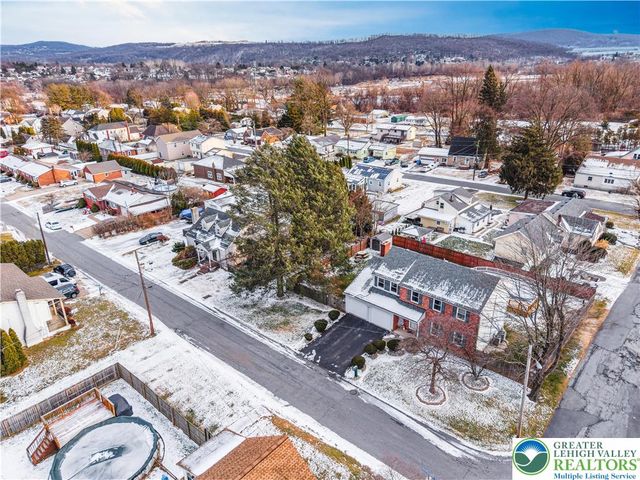 2702 Northampton Street, Bethlehem Twp, PA 18020