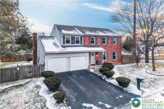 2702 Northampton Street, Bethlehem Twp, PA 18020