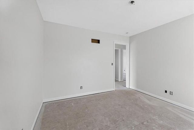 21526 W 51st Terrace, Shawnee, KS 66226