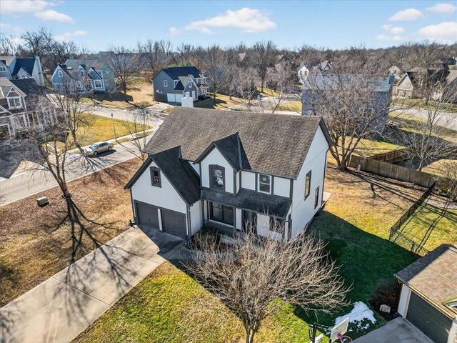 21526 W 51st Terrace, Shawnee, KS 66226