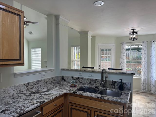 136 Madelia Place, Mooresville, NC 28115
