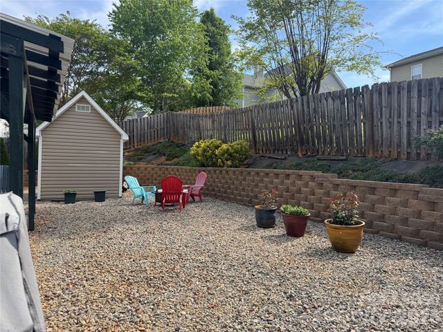 136 Madelia Place, Mooresville, NC 28115