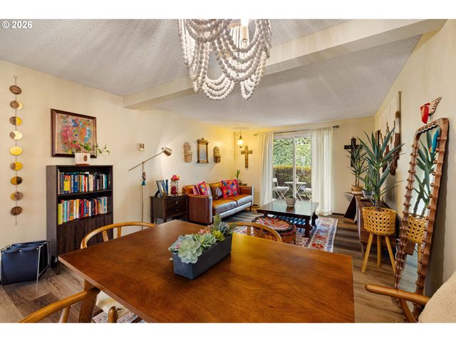 4083 DONALD St A, Eugene, OR 97405