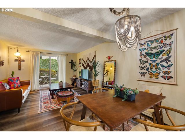 4083 DONALD St A, Eugene, OR 97405