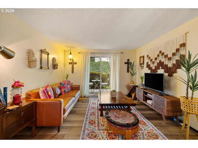 4083 DONALD St A, Eugene, OR 97405